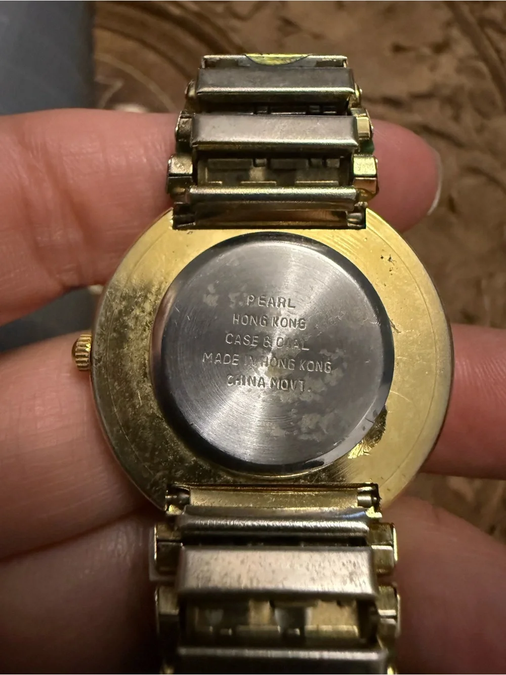 Vintage Pearl Quartz Women's Round gold Tone Watch with multi colored marble